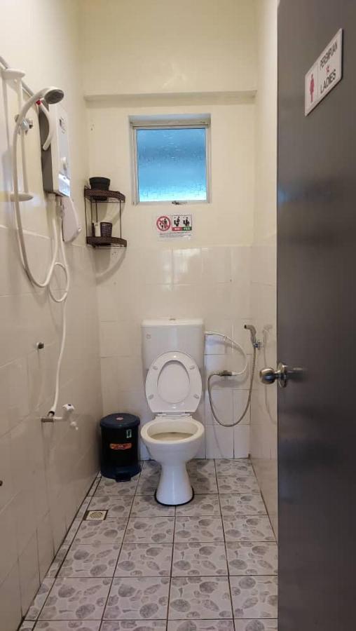 Karya Story Hostel Kudat Luaran gambar